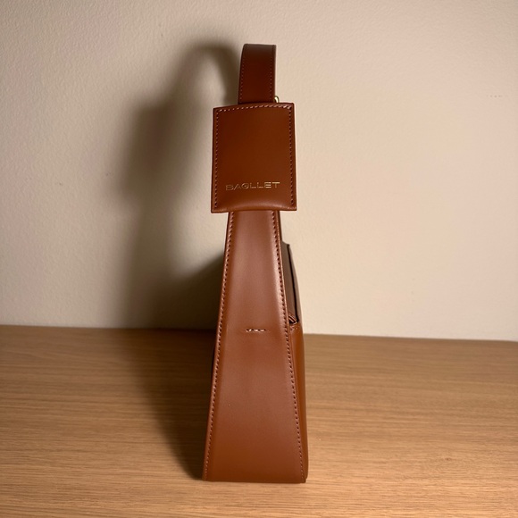 Bagllet Bag BG125 Chesnut Never worn. - Picture 6 of 7